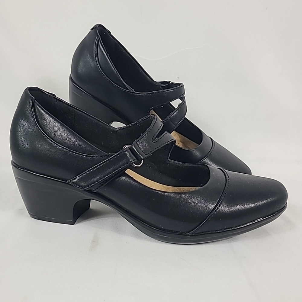 NEW Clarks Women's Emily Clover Black Leather Mary Jane Pumps Sz 8.5M